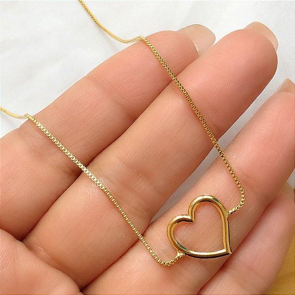 COLAR FINO DELICADO CORAÇÃO VAZADO A OURO 18K⭐