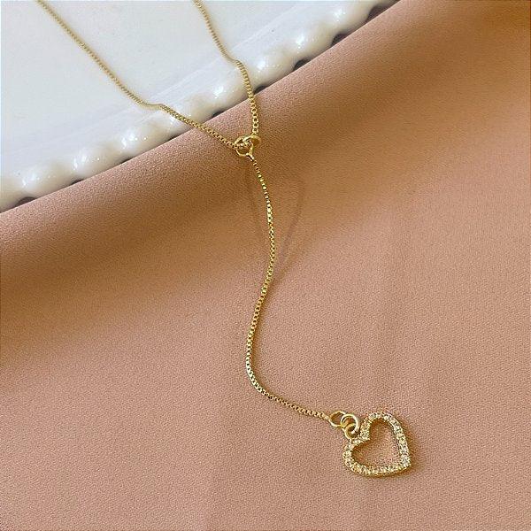 COLAR GRAVATINHA CORAÇÃO VAZADO ZIRCÔNIAS A OURO 18K⭐️