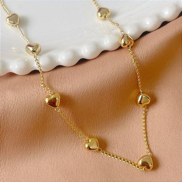 COLAR CORAÇÕES ACHATADOS FOLHEADO A OURO 18K⭐️