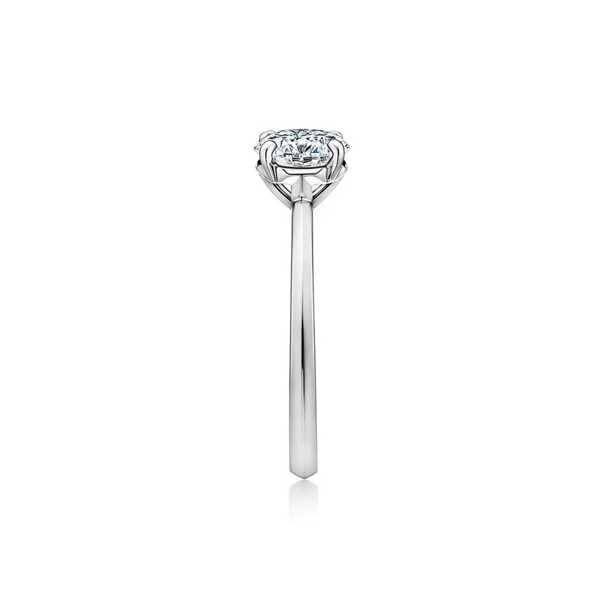 Anel em Platina com Diamante - Prata 925