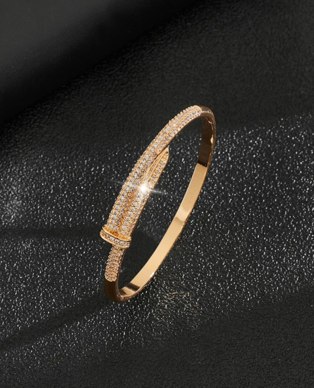 Bracelete Prego Cravejado com Zircônia