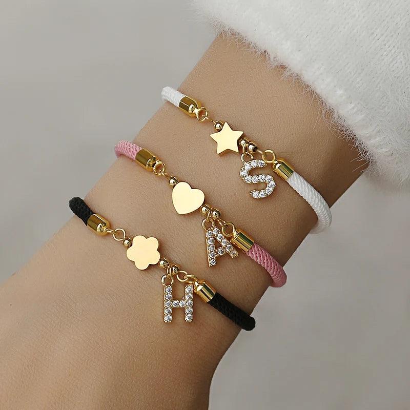 Pulseira com inicial de A-Z - Coleção Aura